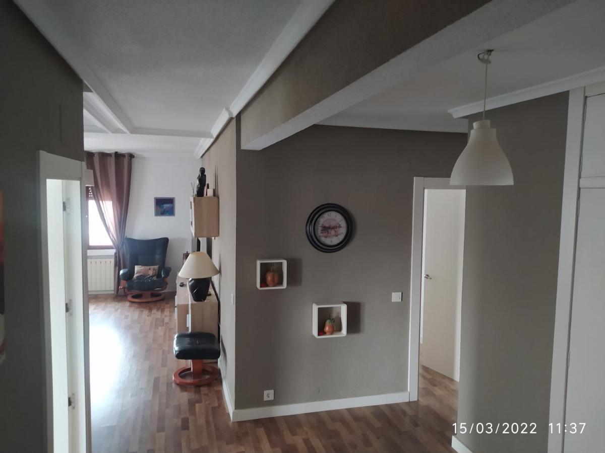 Piso Navas Apartment Navas de San Antonio ภายนอก รูปภาพ