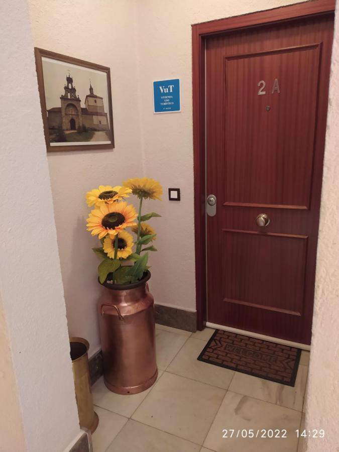 Piso Navas Apartment Navas de San Antonio ภายนอก รูปภาพ